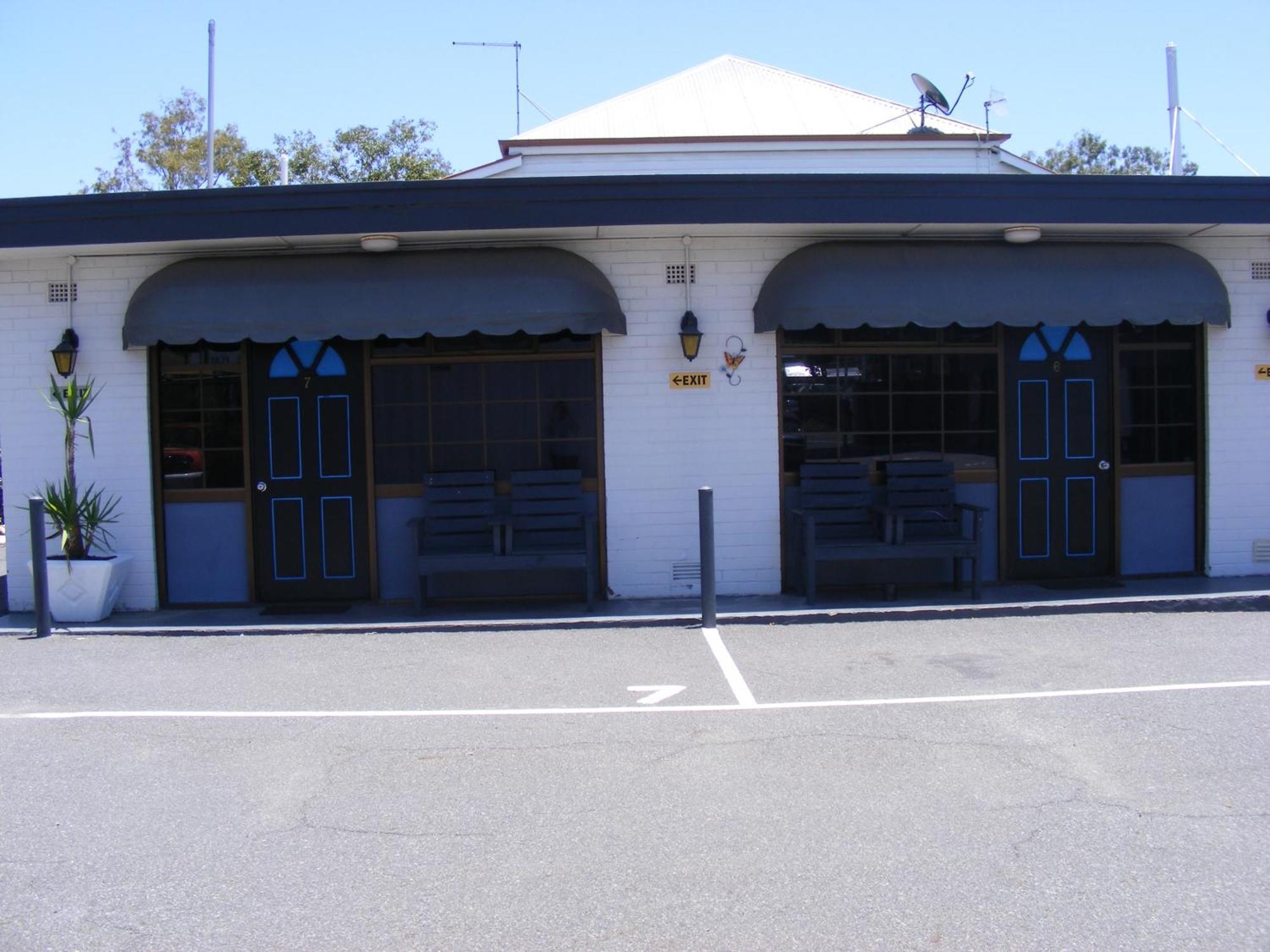 Motel Lodge Rockhampton Exterior foto